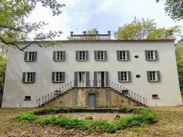 Villa Indipendente in vendita a San Leo Bastia, Umbria