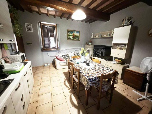 Villa Indipendente in vendita a San Leo Bastia, Umbria