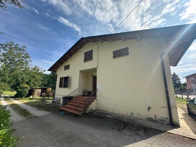 Villa Indipendente in vendita a San Leo Bastia, Umbria
