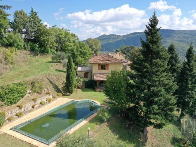 Villa Indipendente in vendita a San Leo Bastia, Umbria