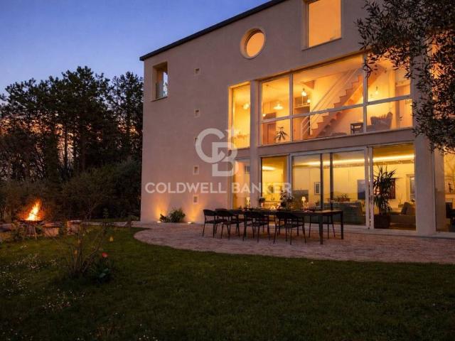 Villa Indipendente in vendita a San Leo Bastia, Umbria