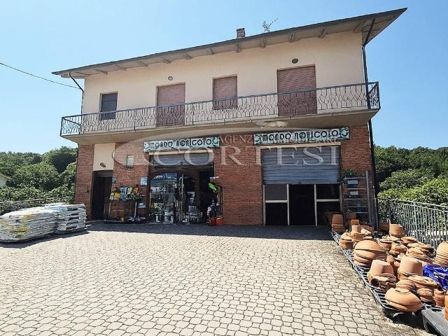Villa Indipendente in vendita a San Leo Bastia, Umbria