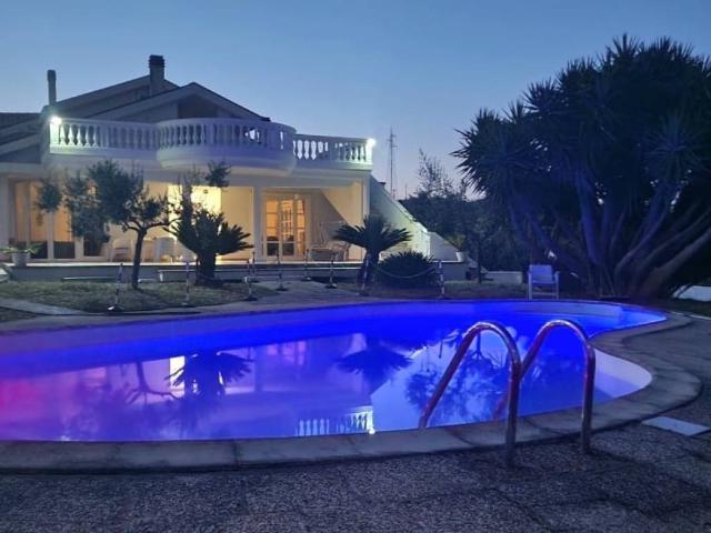 Villa Indipendente in vendita a Città Sant'angelo, Abruzzo
