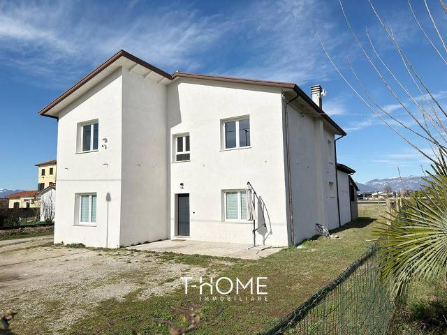 Villa Indipendente in vendita a Laghi, Cittadella