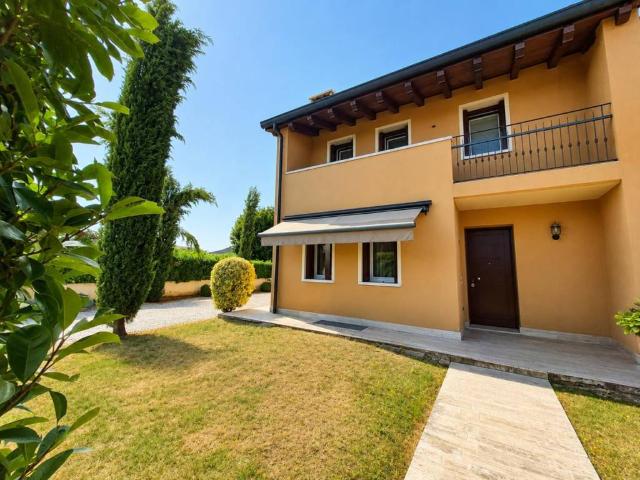 Villa Indipendente in vendita a Cittadella, Veneto