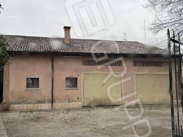 Villa Indipendente in vendita a Cittadella, Veneto