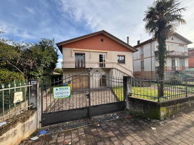 Villa Indipendente in vendita a Cittadella, Veneto