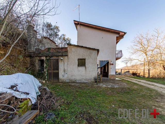 Villa Indipendente in vendita a Cittaducale, Lazio