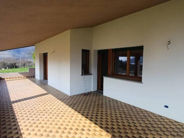 Villa Indipendente in vendita a Sanguarzo, Cividale del Friuli