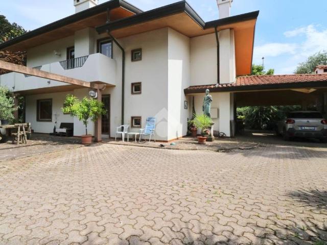 Villa Indipendente in vendita a Carraria, Cividale Del Friuli