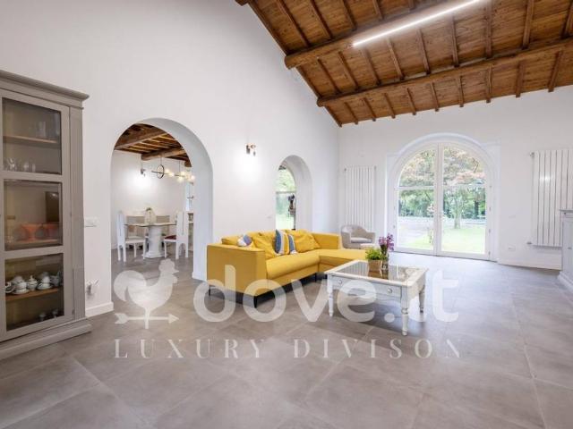 Villa Indipendente in vendita a Civita Castellana, Lazio