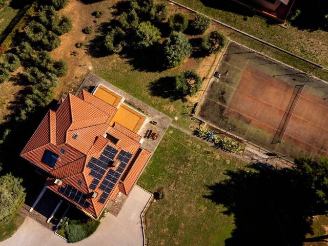 Villa Indipendente in vendita a Civitanova Alta, Civitanova Marche