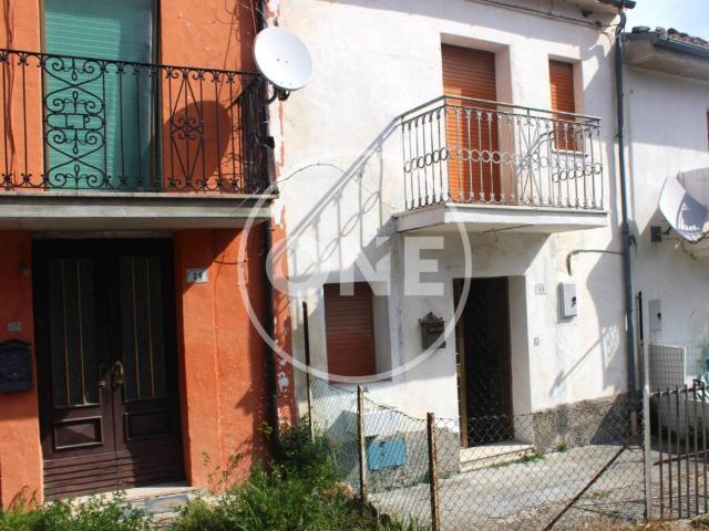 Villa Indipendente in vendita a Brittoli, Abruzzo