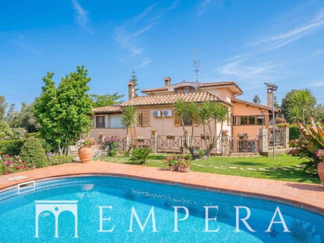 Villa Indipendente in vendita a Aurelia, Roma Capitale