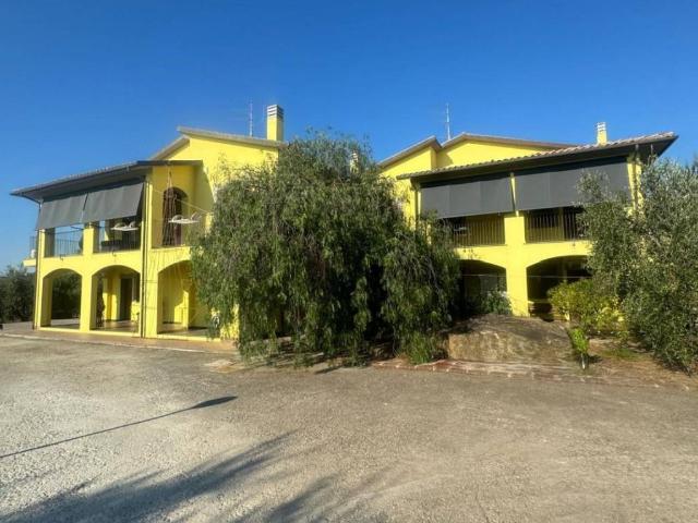 Villa Indipendente in vendita a Roma Capitale, Lazio