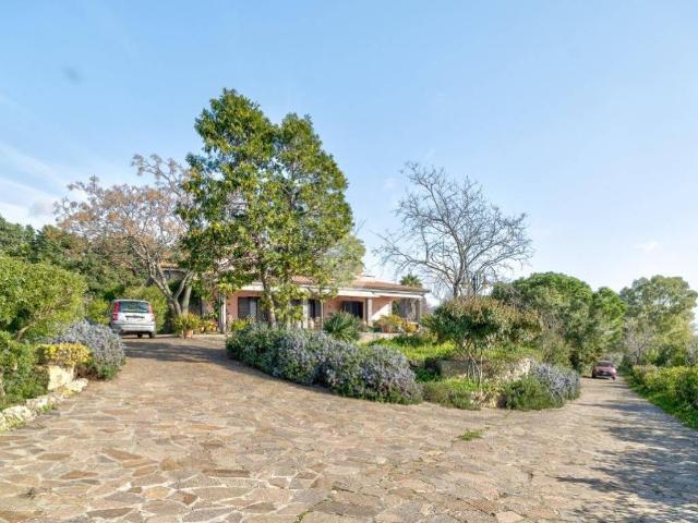 Villa Indipendente in vendita a San Gordiano, Roma Capitale
