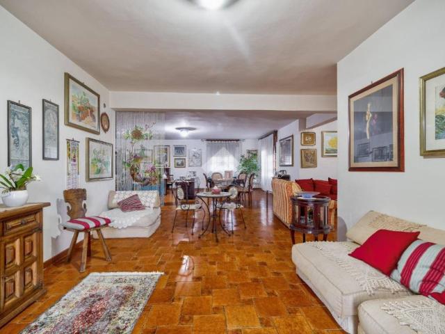 Villa Indipendente in vendita a Campo dell'Oro, Roma Capitale