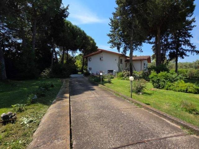 Villa Indipendente in vendita a Roma Capitale, Lazio