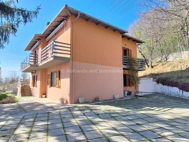 Villa Indipendente in vendita a Civitella Casanova, Abruzzo