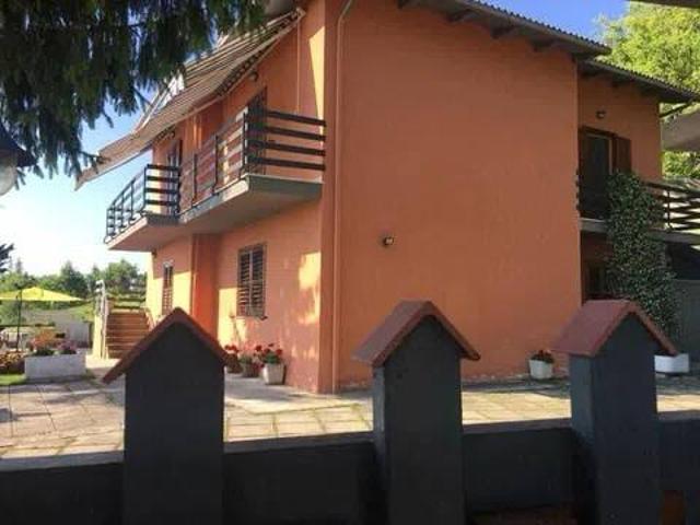 Villa Indipendente in vendita a Civitella Casanova, Abruzzo