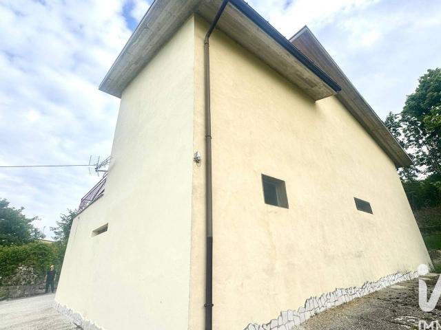 Villa Indipendente in vendita a Unione dei Comuni della Val Vibrata, Civitella Del Tronto