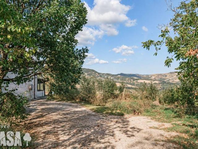 Villa Indipendente in vendita a Cusercoli, Civitella di Romagna