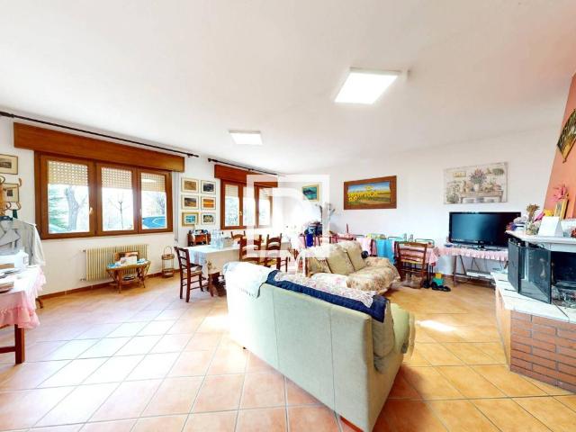 Villa Indipendente in vendita a Unione di Comuni della Romagna Forlivese, Cusercoli