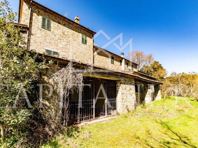 Villa Indipendente in vendita a Civitella in Val di Chiana, Toscana