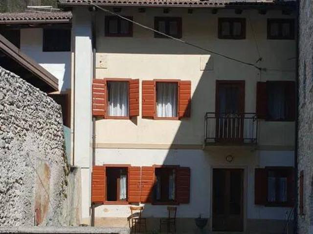 Villa Indipendente in vendita a Claut, Friuli-Venezia Giulia