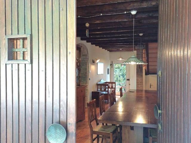 Villa Indipendente in vendita a Clauzetto, Friuli-Venezia Giulia