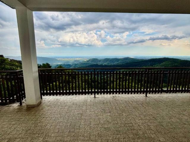 Villa Indipendente in vendita a Clauzetto, Friuli-Venezia Giulia