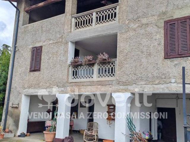 Casa in vendita a Clusone, Lombardia