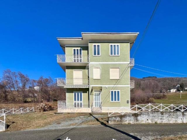 Villa Indipendente in vendita a Unione Montana di Comuni delle Valli di Lanzo, Ceronda e Casternone, Piemonte