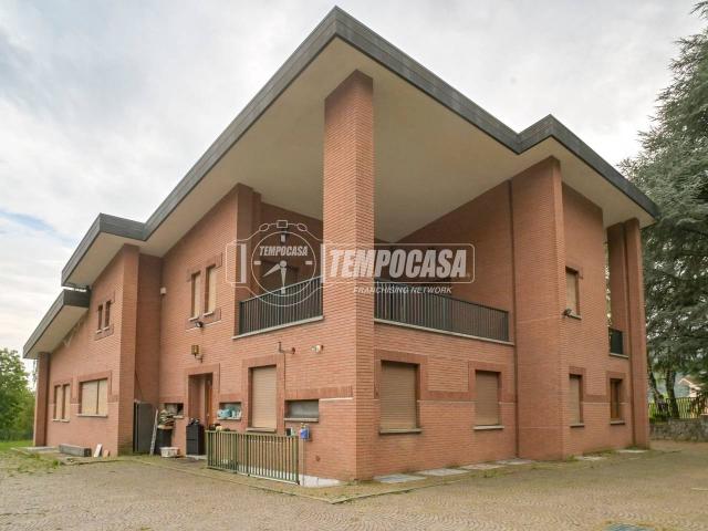 Villa Indipendente in vendita a Castagna, Piemonte