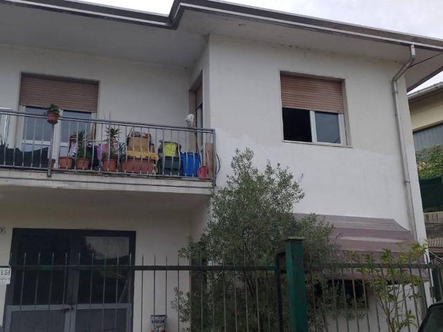 Villa Indipendente in vendita a Comunità Montana Valli del Verbano, Trevisago