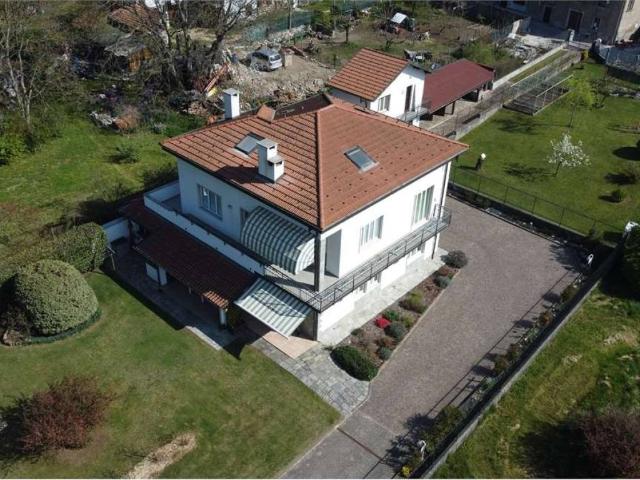 Villa Indipendente in vendita a Comunità Montana Valli del Verbano, Lombardia