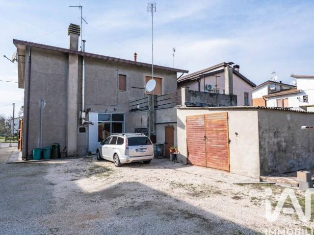 Villa Indipendente in vendita a Unione Delta del Po, Codigoro