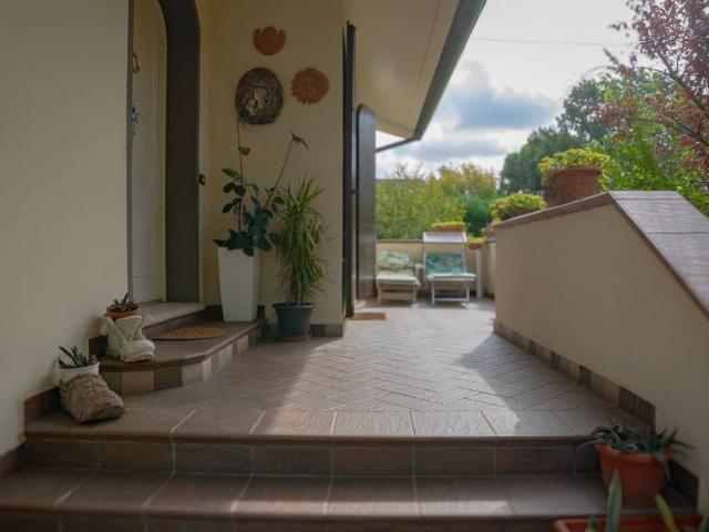 Villa Indipendente in vendita a Unione Delta del Po, Codigoro