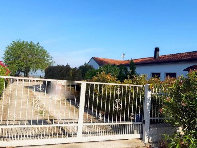 Villa Indipendente in vendita a Mezzogoro, Codigoro