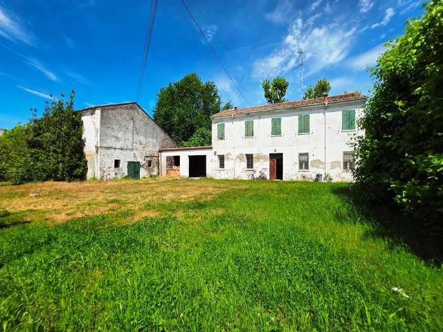 Villa Indipendente in vendita a Codigoro, Ferrara