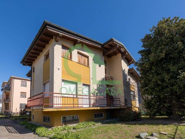 Villa Indipendente in vendita a Codogno, Lombardia