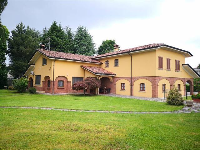 Villa Indipendente in vendita a Codogno, Lombardia