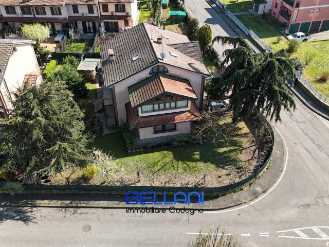 Villa Indipendente in vendita a Maiocca, Codogno