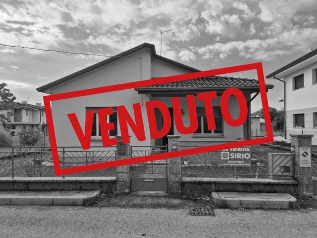 Villa Indipendente in vendita a Zompicchia / Çupicje, Codroipo / Codroip