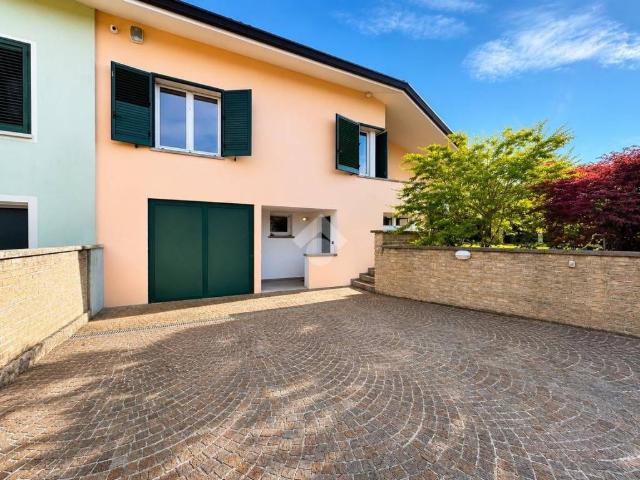 Villa Indipendente in vendita a Codroipo, Friuli-Venezia Giulia