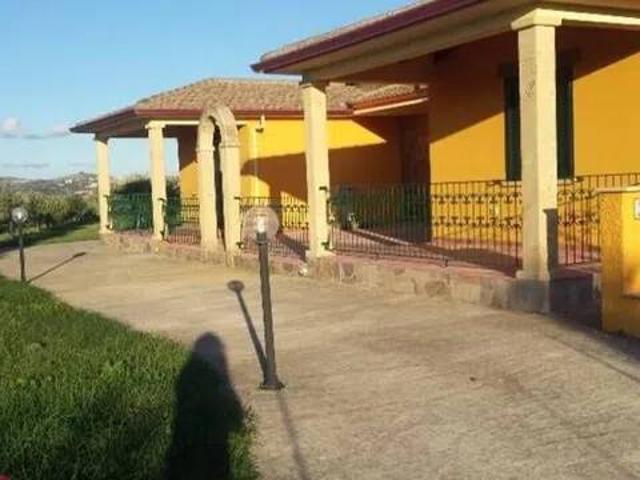 Villa Indipendente in vendita a Codrongianos, Sardigna/Sardegna