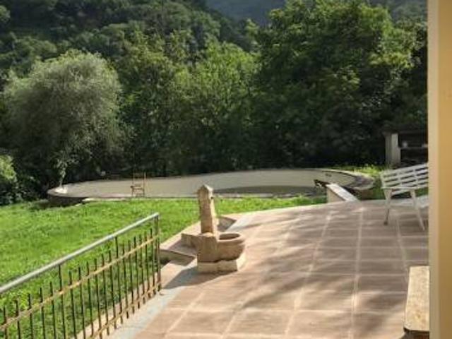 Villa Indipendente in vendita a Cogorno, Liguria