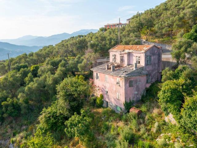Villa Indipendente in vendita a La Costa, Cogorno