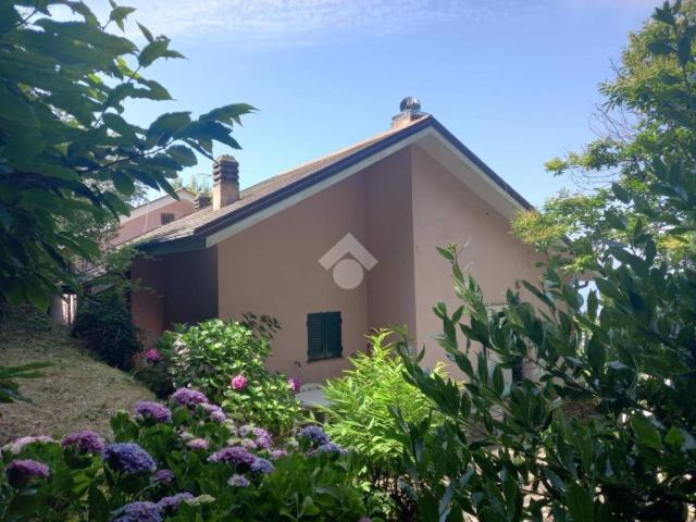 Villa Indipendente in vendita a Cogorno, Liguria