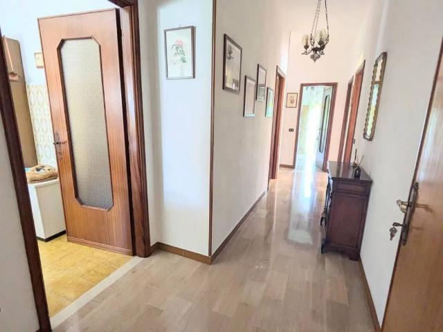 Villa Indipendente in vendita a Coli, Reggio Emilia